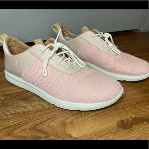 TOMS Cabrillo Rose Tan Sneakers